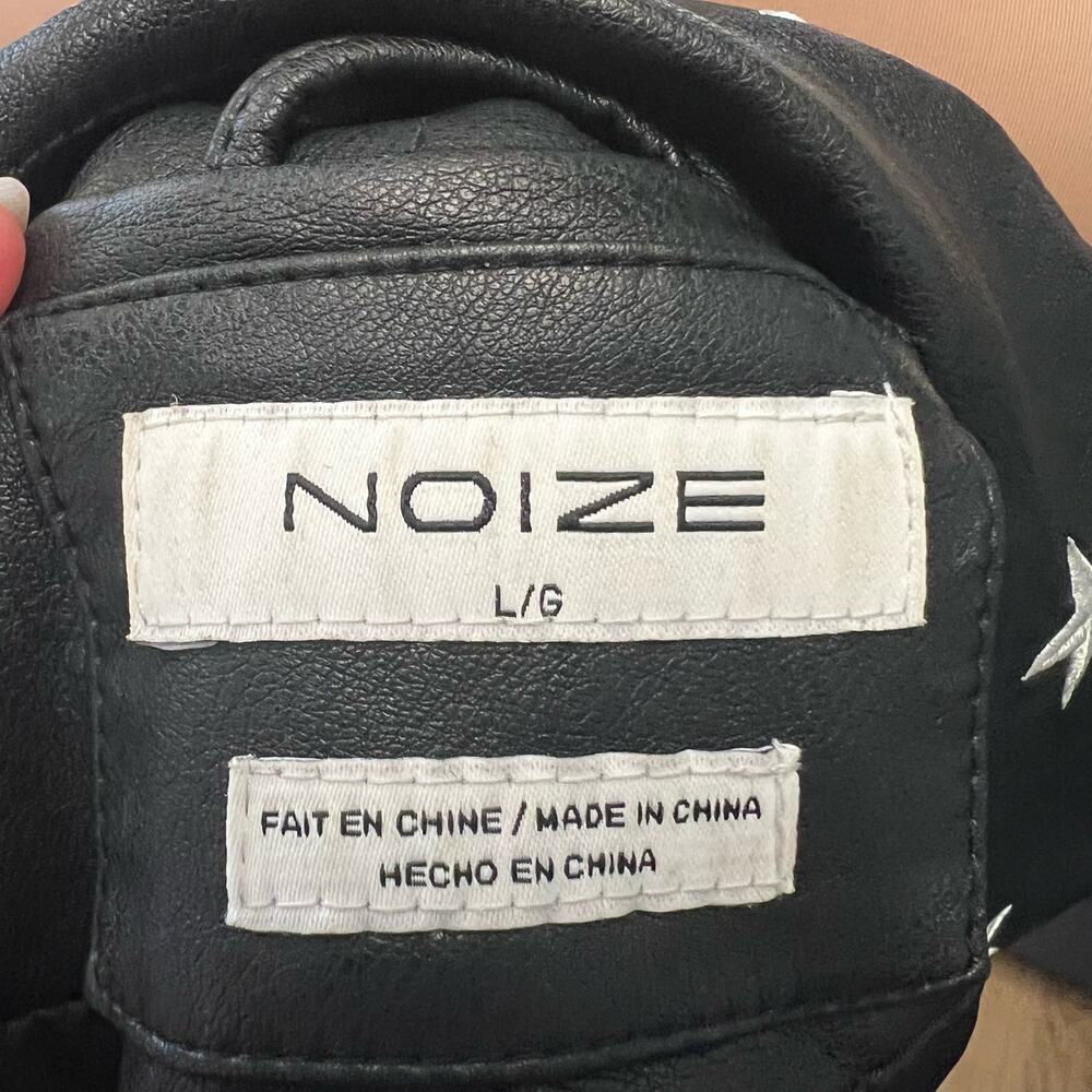 Noize Black Star-Patterned Jacket - image 7